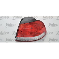 LAMPA TYLNA VW GOLF VI...