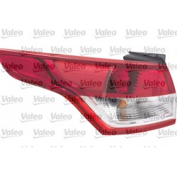 LAMPA TYLNA FORD KUGA II...