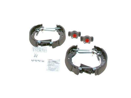 ZESTAW SZCZĘK HAMULCOWY CHEVROLET SPARK 1,0-1,2 10-15 KOMPLET Z CYLINDERKAMI